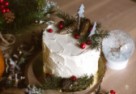 Tort świąteczny czekoladowy z orzechami włoskimi
